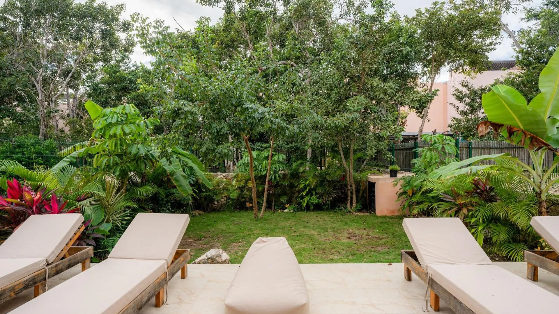 Tao Edena 90 Villa Tulum Pueblo